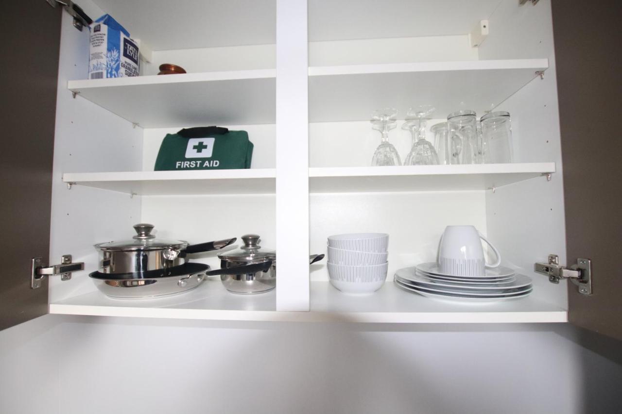 Nice Holiday Studio 15 Mins From Central Apartamento Londres