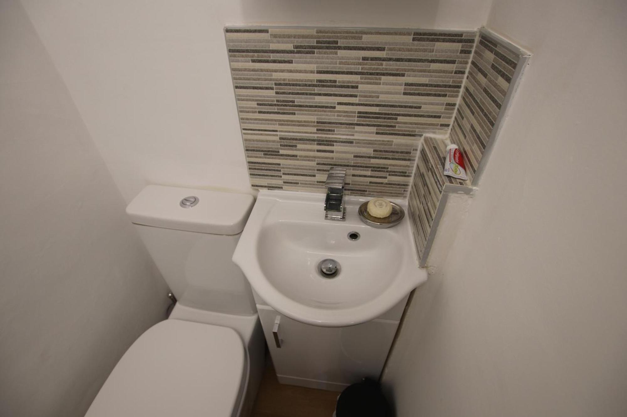 Apartamento Nice Holiday Studio 15 Mins From Central